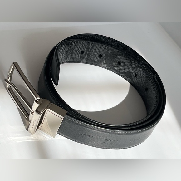 Unisex Coach C Signature Roller Buckle Reversible Belt - Picture 10 of 11